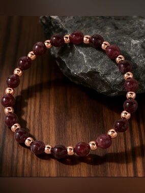 💎4/$24💎Garnet w Copper Bracelet (PREVIEW)